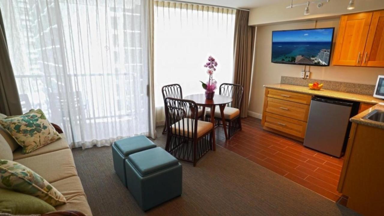 Private Condos In Waikiki, Private Car Rental Included, Beach Gear And Camping Gear Honolulu Extérieur photo