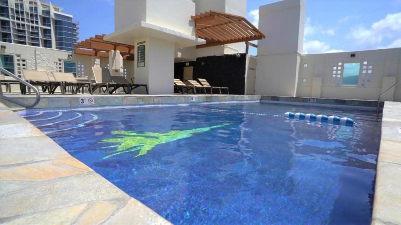 Private Condos In Waikiki, Private Car Rental Included, Beach Gear And Camping Gear Honolulu Extérieur photo