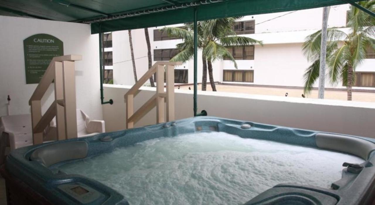 Private Condos In Waikiki, Private Car Rental Included, Beach Gear And Camping Gear Honolulu Extérieur photo